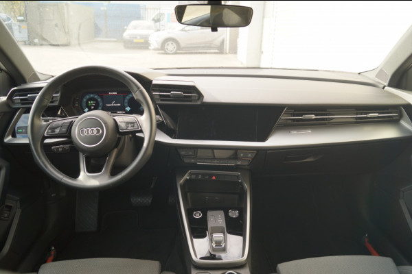 Audi A3 Sportback 40 TFSI e PHEV Business Edition -LED-NAVI-ECC-PDC-