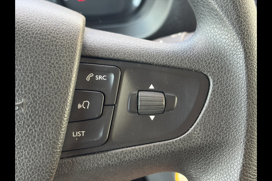 Fiat Scudo 2.0 MultiJet L3H1 DC*A/C*CRUISE*HAAK*CAM*5-P*NAVI*