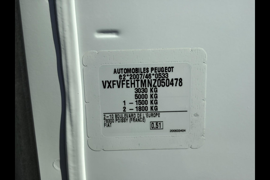 Fiat Scudo 2.0 MultiJet L3H1 DC*A/C*CRUISE*HAAK*CAM*5-P*NAVI*