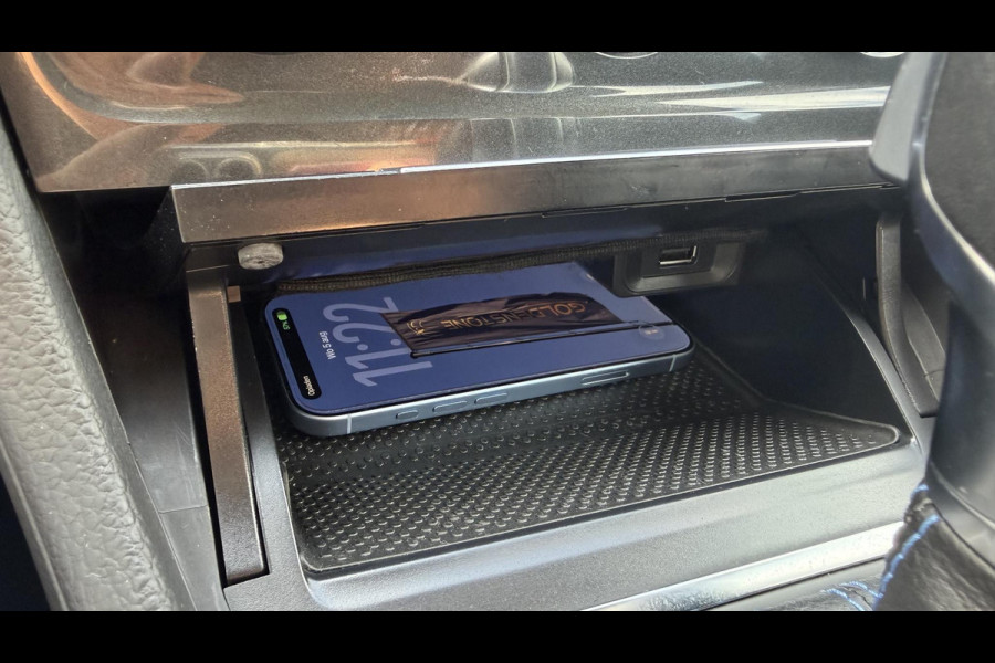 Volkswagen e-Golf e-Golf SOH88%,Draadloze telefoonlader,Camera,Carplay,Navi,Recent beurt gehad,Keyless,Warmtepomp,2e Eigenaar,Stoelverwarming,Pdc V+A,N.A.P,Nieuwe Apk bij Aflevering