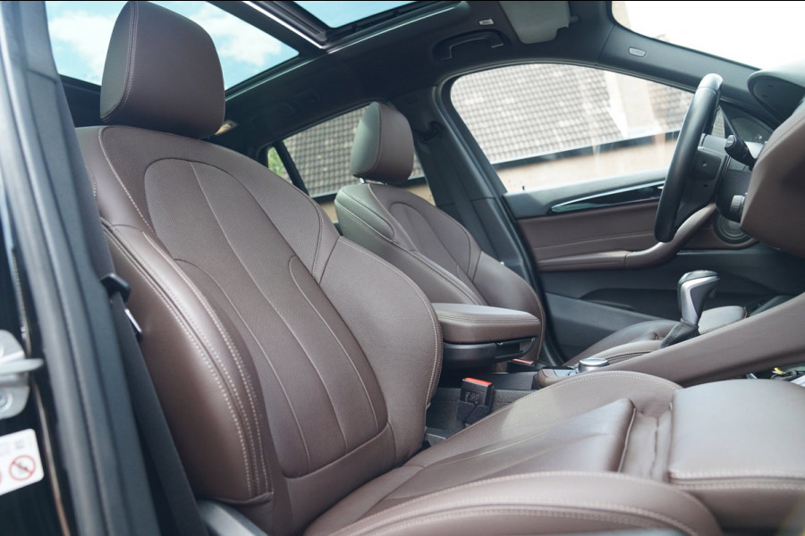 BMW X1 XDrive25e eDrive Edition | M-pakket | HuD | Panorama | Harman/Kardon | Adaptieve Cruise | Memory | Trekhaak | Camera | NAP