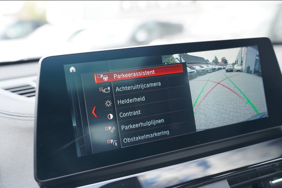 BMW X1 XDrive25e eDrive Edition | M-pakket | HuD | Panorama | Harman/Kardon | Adaptieve Cruise | Memory | Trekhaak | Camera | NAP