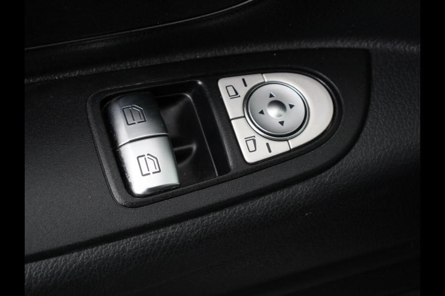 Mercedes-Benz Vito Tourer 114 CDI Automaat Pro L3 8persoons PERSONENBUS Demo incl. BTW/ incl. BPM Navigatie Airco Cruise Control