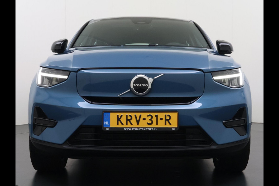 Volvo C40 Recharge Core 70 kWh VAN:32.900,- VOOR:29.770,- UW HERFSTVOORDEEL:3.130,- SOH 95% | STOEL & STUUR VERWARMING | ACHTERUITRIJCAMERA | 12 MND BOVAG GARANTIE| PANO| VOLVO DEALER ONDERHOUDEN|