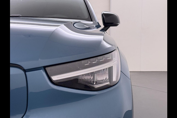 Volvo C40 Recharge Core 70 kWh VAN:32.900,- VOOR:29.770,- UW HERFSTVOORDEEL:3.130,- SOH 95% | STOEL & STUUR VERWARMING | ACHTERUITRIJCAMERA | 12 MND BOVAG GARANTIE| PANO| VOLVO DEALER ONDERHOUDEN|