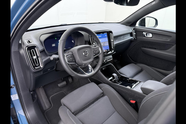 Volvo C40 Recharge Core 70 kWh VAN:32.900,- VOOR:29.770,- UW HERFSTVOORDEEL:3.130,- SOH 95% | STOEL & STUUR VERWARMING | ACHTERUITRIJCAMERA | 12 MND BOVAG GARANTIE| PANO| VOLVO DEALER ONDERHOUDEN|
