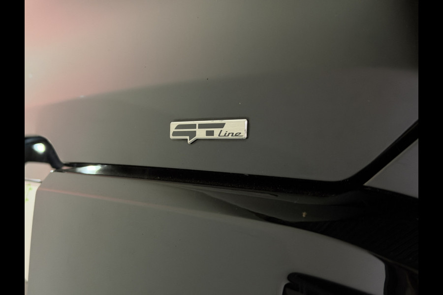 Kia EV9 Launch Edition GT-Line AWD 99.8 kWh 384pk | SOH 96,3% | 6-zits | Stoelen verwarmd & gekoeld | Luxe leder | In nieuwstaat