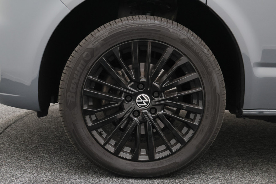 Volkswagen Transporter 2.0 TDI DSG 150 PK Lang 3-Zits, Airco, Cruise, Apple Carplay, Camera, DAB, PDC, Trekhaak, 18''