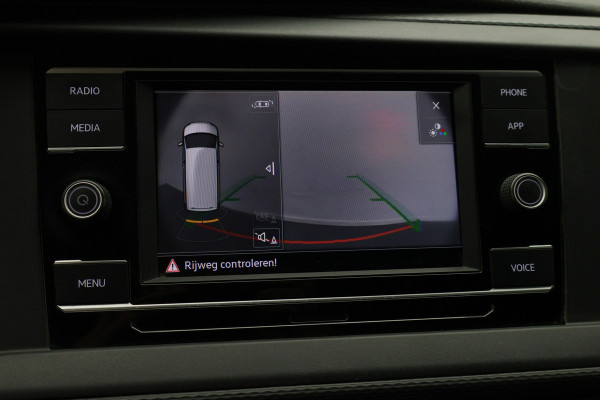 Volkswagen Transporter 2.0 TDI DSG 150 PK Lang 3-Zits, Airco, Cruise, Apple Carplay, Camera, DAB, PDC, Trekhaak, 18''