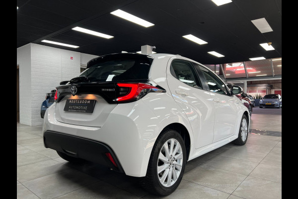 Toyota Yaris 1.5 Hybrid Dynamic | Carplay| Keyless | Head-Up