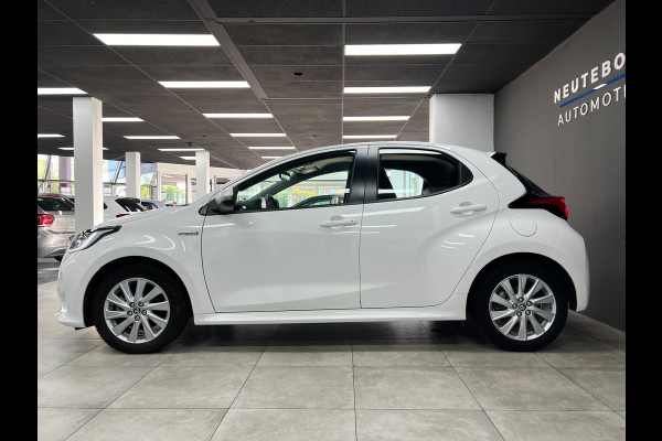 Toyota Yaris 1.5 Hybrid Dynamic | Carplay| Keyless | Head-Up