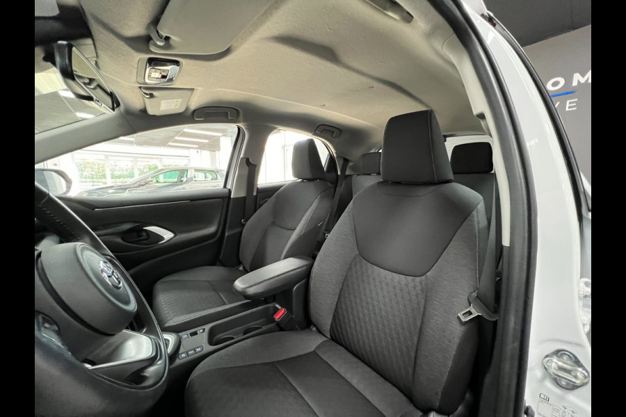 Toyota Yaris 1.5 Hybrid Dynamic | Carplay| Keyless | Head-Up