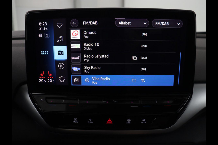 Volkswagen ID.4 First Max 77 kWh | SOH 91,9% | Panoramadak | Leder/alcantara | Memory | Stuur/stoel verwarming | Adaptive cruise | 360 camera | Dodehoek detectie | Carplay | Sfeerverlichting |
