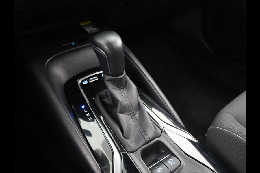 Toyota Corolla 1.8 Hybrid Active Bi-Tone Sport | Apple Carplay & AndroidAUTO | Navigatie | Privacy Glass |