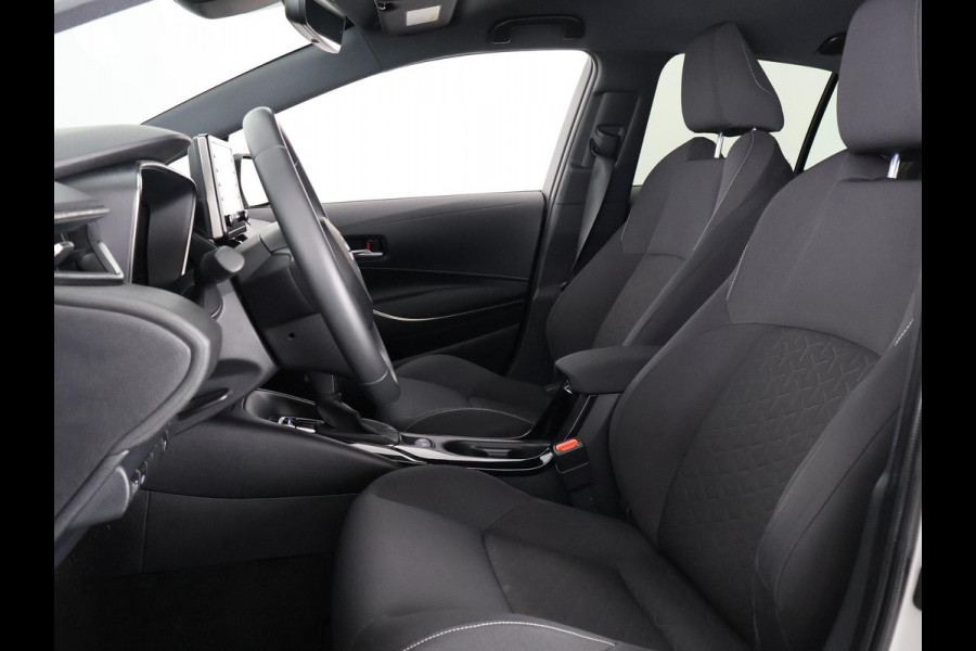 Toyota Corolla 1.8 Hybrid Active Bi-Tone Sport | Apple Carplay & AndroidAUTO | Navigatie | Privacy Glass |