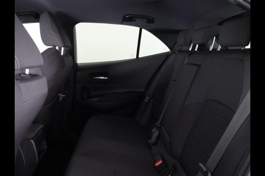 Toyota Corolla 1.8 Hybrid Active Bi-Tone Sport | Apple Carplay & AndroidAUTO | Navigatie | Privacy Glass |
