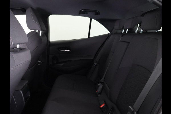 Toyota Corolla 1.8 Hybrid Active Bi-Tone Sport | Apple Carplay & AndroidAUTO | Navigatie | Privacy Glass |