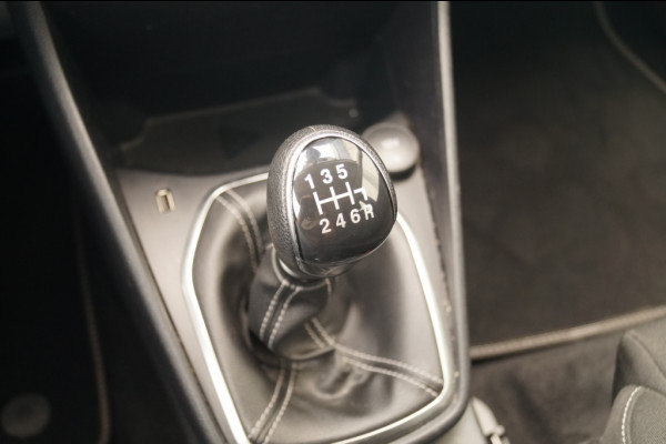 Ford Fiesta 1.0 EcoBoost 125pk Hybrid Titanium -ECC-CAM-TREKHAAK-