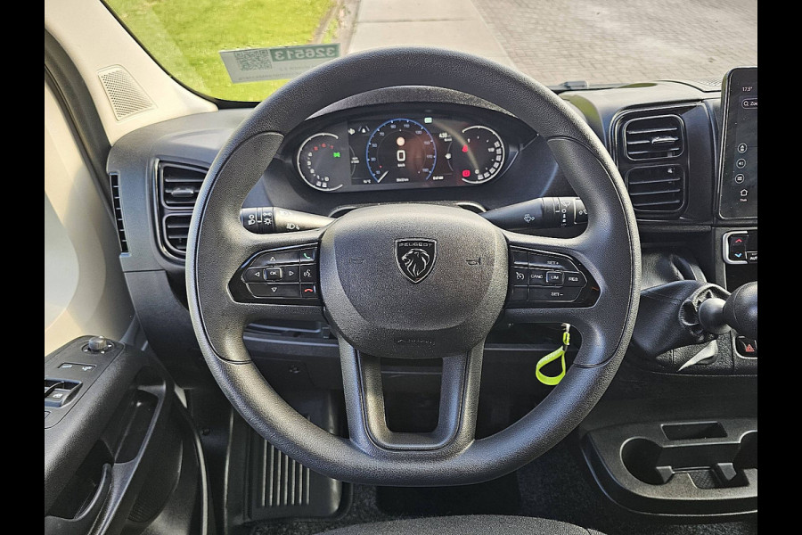 Peugeot Boxer 2.2 BlueHDi 180 S&S L4H2 3.5t Zwaar L4H2 Maxi Navi Airco Camera Carplay Cruise Control Euro6 Nieuw Model 140 PK