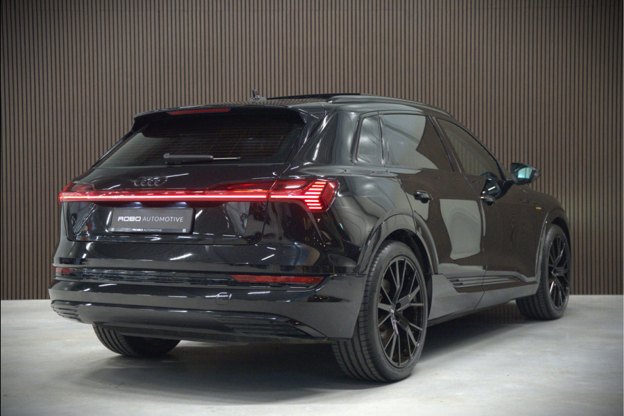 Audi e-tron e-tron 50 quattro Launch edition plus 71 kWh | Panoramadak | Stoelverwarming | Memory Seat | Adaptive Cruise Control | Luchtvering | Parkeersensoren | Apple Carplay | Keyless | SOH 83,67%