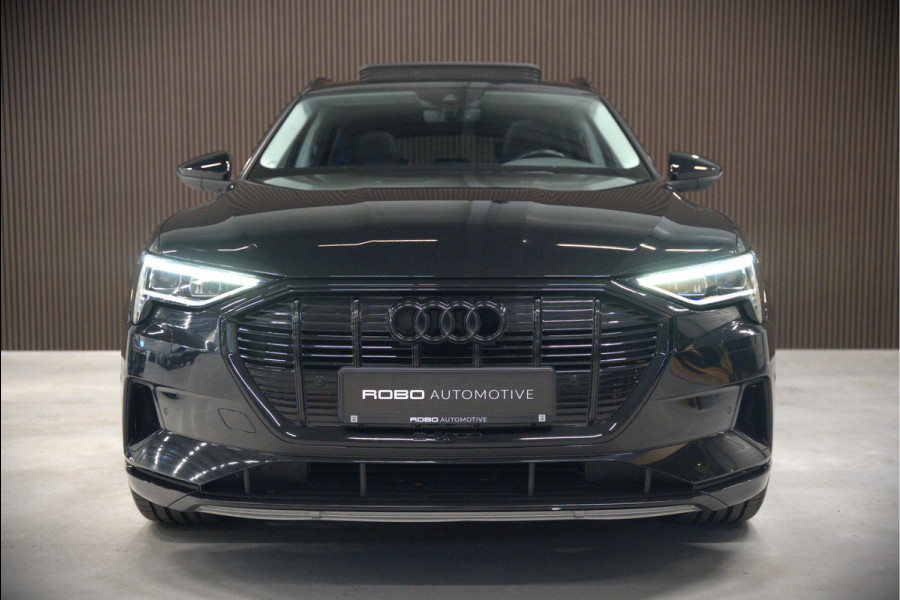 Audi e-tron e-tron 50 quattro Launch edition plus 71 kWh | Panoramadak | Stoelverwarming | Keyless | Apple Carplay | Luchtvering | Adaptive Cruise Control | Leer | Elek. Stoelen  | BTW | NAP | Led | Black Style | PDC | SOH 84,94%