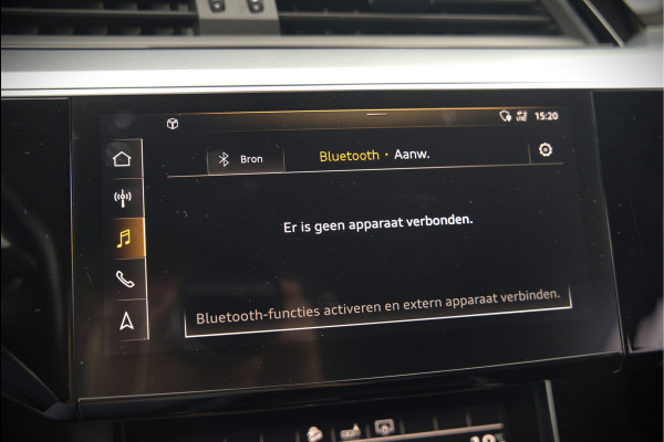 Audi e-tron e-tron 50 quattro Launch edition plus 71 kWh | Panoramadak | Stoelverwarming | Keyless | Apple Carplay | Luchtvering | Adaptive Cruise Control | Leer | Elek. Stoelen  | BTW | NAP | Led | Black Style | PDC | SOH 84,94%