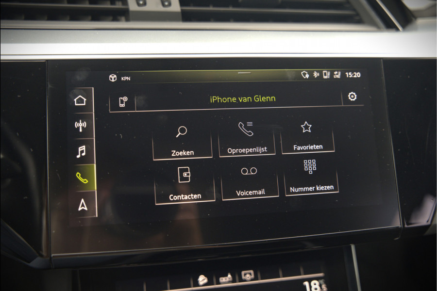 Audi e-tron e-tron 50 quattro Launch edition plus 71 kWh | Panoramadak | Stoelverwarming | Keyless | Apple Carplay | Luchtvering | Adaptive Cruise Control | Leer | Elek. Stoelen  | BTW | NAP | Led | Black Style | PDC | SOH 84,94%
