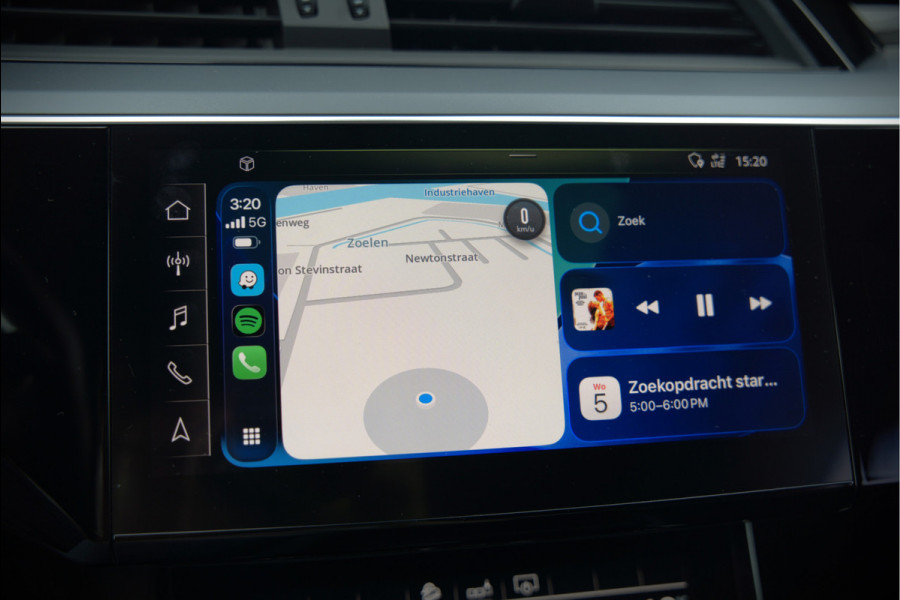 Audi e-tron e-tron 50 quattro Launch edition plus 71 kWh | Panoramadak | Stoelverwarming | Keyless | Apple Carplay | Luchtvering | Adaptive Cruise Control | Leer | Elek. Stoelen  | BTW | NAP | Led | Black Style | PDC | SOH 84,94%