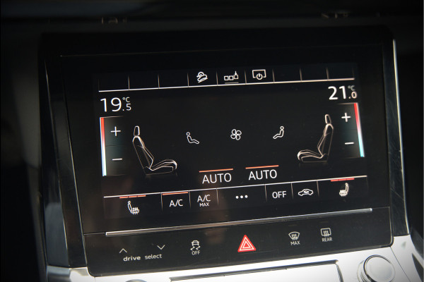 Audi e-tron e-tron 50 quattro Launch edition plus 71 kWh | Panoramadak | Stoelverwarming | Keyless | Apple Carplay | Luchtvering | Adaptive Cruise Control | Leer | Elek. Stoelen  | BTW | NAP | Led | Black Style | PDC | SOH 84,94%