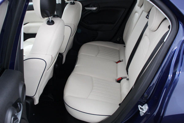 Fiat 500X 1.4 Turbo 150pk Yacht Club Automaat Leder Navigatie Canvas vouwdak Adaptive Cruise Control Camera Led 18" Lichtmetalen Velgen Extra getint glas