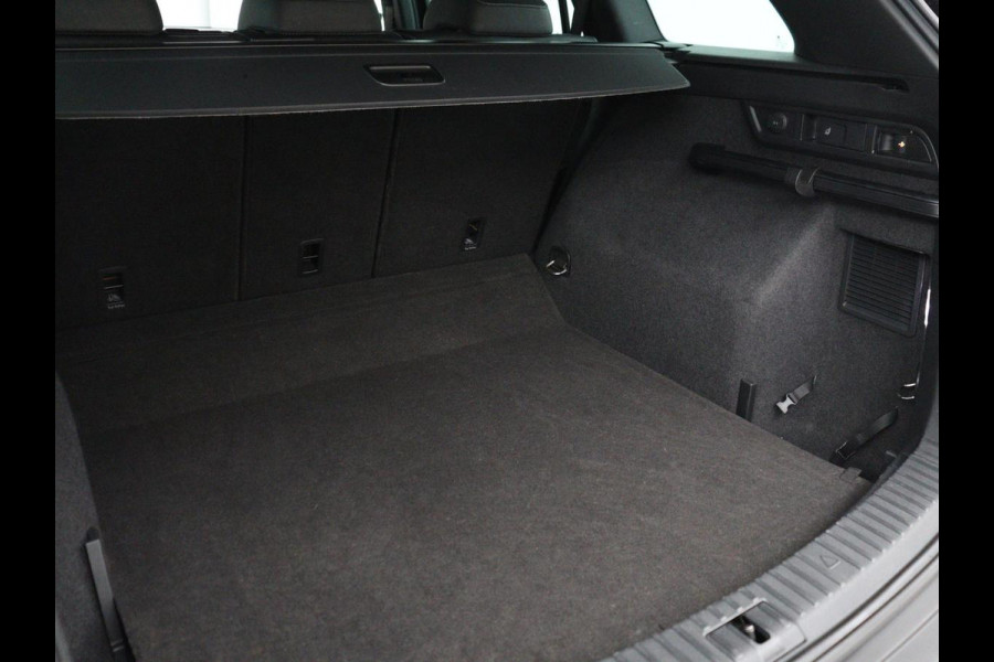 Škoda Kodiaq 1.5 TSI Sportline Business | Leder/alcantara | Memory | Stuur/stoel verwarming | Canton sound | Adaptive cruise | Carplay | Camera | Park assist | Trekhaak