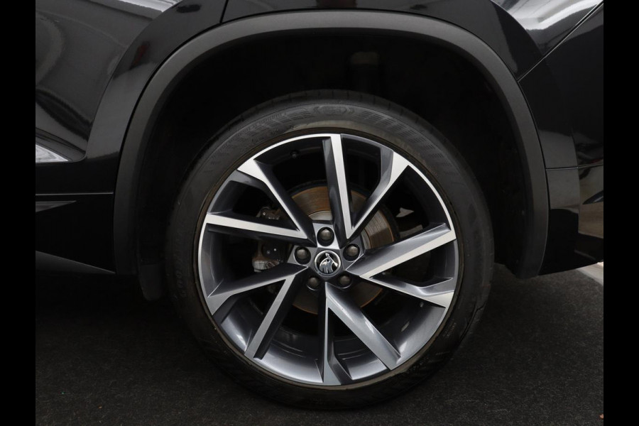 Škoda Kodiaq 1.5 TSI Sportline Business | Leder/alcantara | Memory | Stuur/stoel verwarming | Canton sound | Adaptive cruise | Carplay | Camera | Park assist | Trekhaak