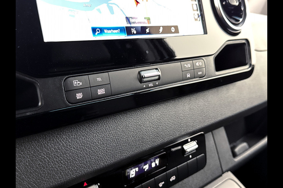 Mercedes-Benz Sprinter 319 CDI L2H2 Trekhaak 3500kg Distronic 360°camera N1-registratie