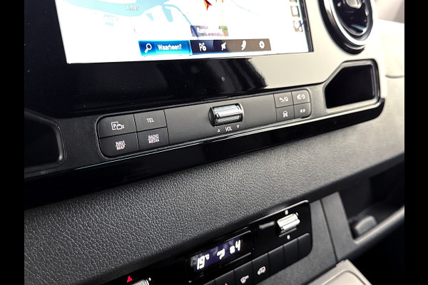 Mercedes-Benz Sprinter 319 CDI L2H2 Trekhaak 3500kg Distronic 360°camera N1-registratie