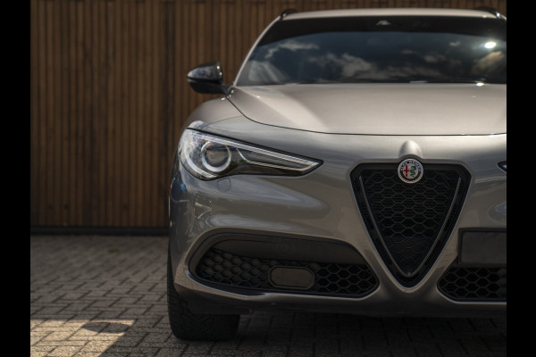Alfa Romeo Stelvio 2.0T AWD B-Tech | Veloce stoelen | Lederen dash. | Adapt. cruise