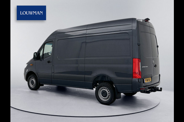 Mercedes-Benz Sprinter 319 CDI L2H2 Distronic 3500kg Trekhaak 360°camera Led Navigatie N1-registratie