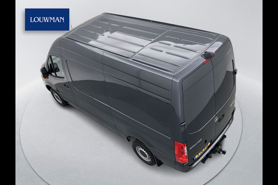 Mercedes-Benz Sprinter 319 CDI L2H2 Distronic 3500kg Trekhaak 360°camera Led Navigatie N1-registratie
