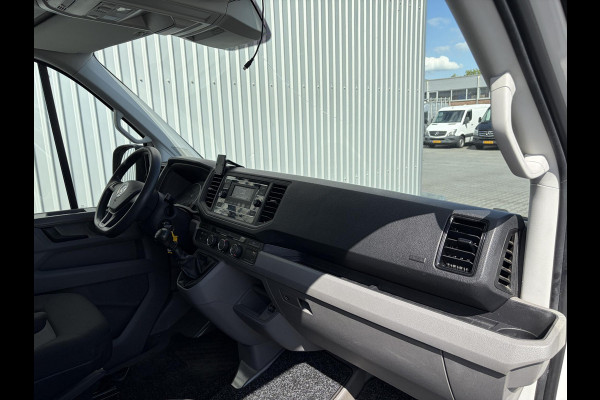 Volkswagen Crafter 35 2.0 TDI L3H2*A/C*CRUISE*HAAK*VOORRUITVERW.*PDC*