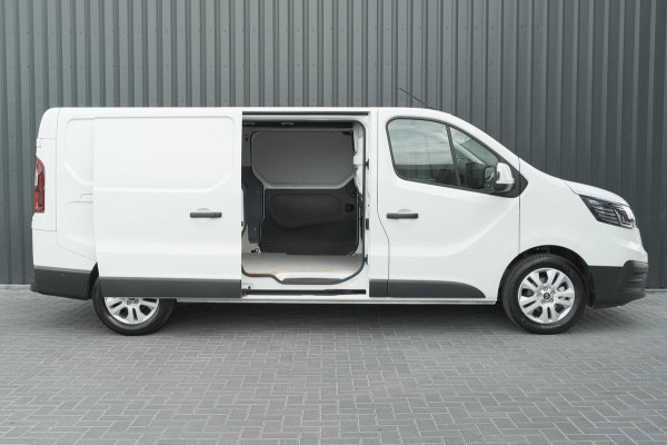 Renault Trafic E-Tech T29 L1H1 Advance 52 kWh | Laadruimte-pakket | Parkeerpakket | 3 fase lader | Camera