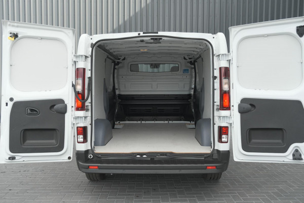 Renault Trafic E-Tech T29 L1H1 Advance 52 kWh | Laadruimte-pakket | Parkeerpakket | 3 fase lader | Camera