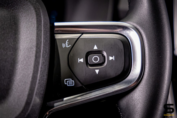 Volvo XC40 1.5 T5 Recharge Inscription | Pano | Adaptive Cruise