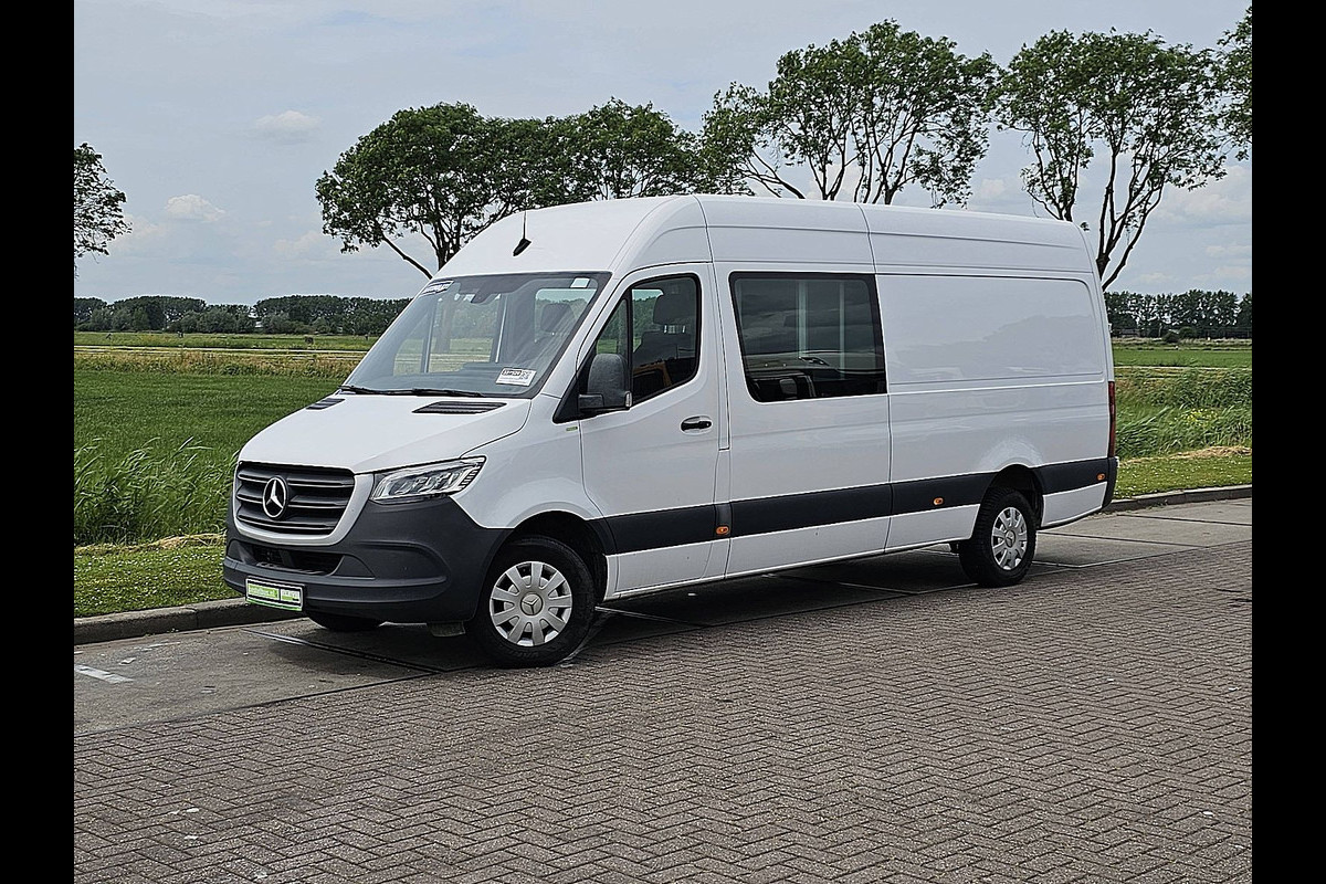 Mercedes-Benz Sprinter 317 L3H2, dubbele cabine,automaat, airco, LED, mbux, navi, camera, trekhaak