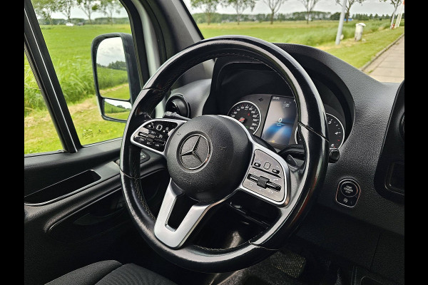 Mercedes-Benz Sprinter 317 L3H2, dubbele cabine,automaat, airco, LED, mbux, navi, camera, trekhaak