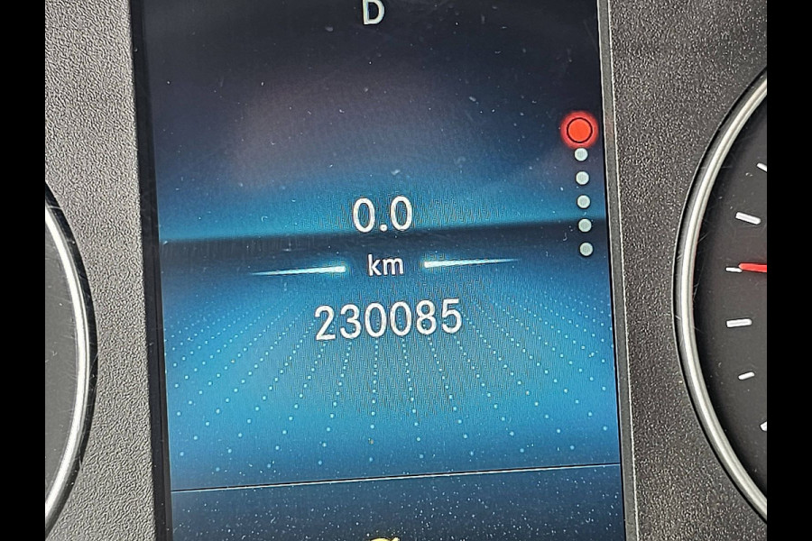 Mercedes-Benz Sprinter 317 L3H2, dubbele cabine,automaat, airco, LED, mbux, navi, camera, trekhaak