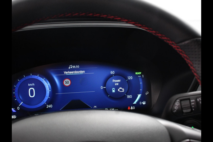Ford Kuga 2.5 PHEV ST-Line X AUtomaat B&O Climate Control Navigatie Camera Elektrische Achterklep Verwarmbare voorstoelen Parkeersensoren voor & achter Verwarmbare voorruit Lichtmetalen velgen Trekhaak