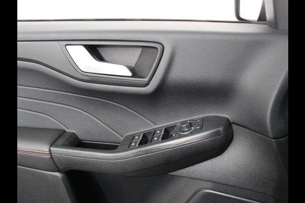 Ford Kuga 2.5 PHEV ST-Line X AUtomaat B&O Climate Control Navigatie Camera Elektrische Achterklep Verwarmbare voorstoelen Parkeersensoren voor & achter Verwarmbare voorruit Lichtmetalen velgen Trekhaak