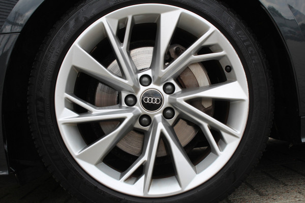 Audi A5 Sportback 40 TFSI S edition | Virtual | Massage | Camera | BLIS