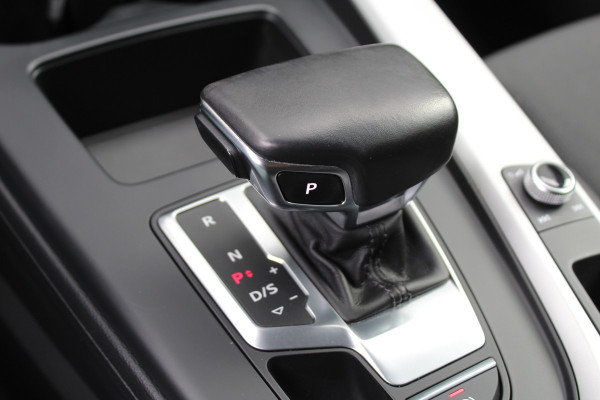 Audi A5 Sportback 40 TFSI S edition | Virtual | Massage | Camera | BLIS