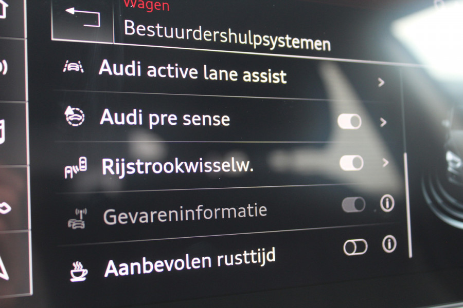 Audi A5 Sportback 40 TFSI S edition | Virtual | Massage | Camera | BLIS