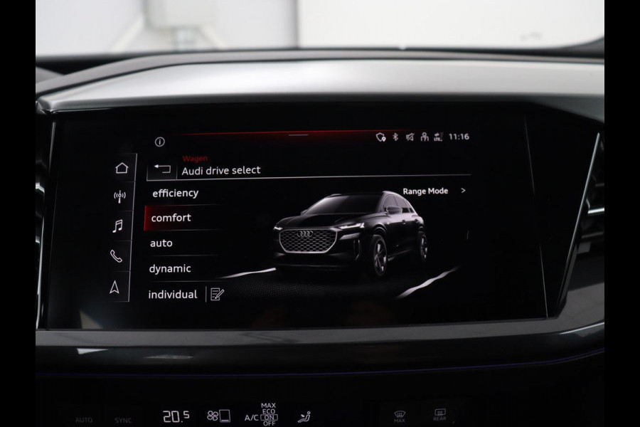 Audi Q4 e-tron 40 Launch edition S Competition 77 kWh | SOH 92,1% | Half leder | Stoelverwarming | Carplay | Adaptive cruise | Climate control | Camera | Park assist | Trekhaak